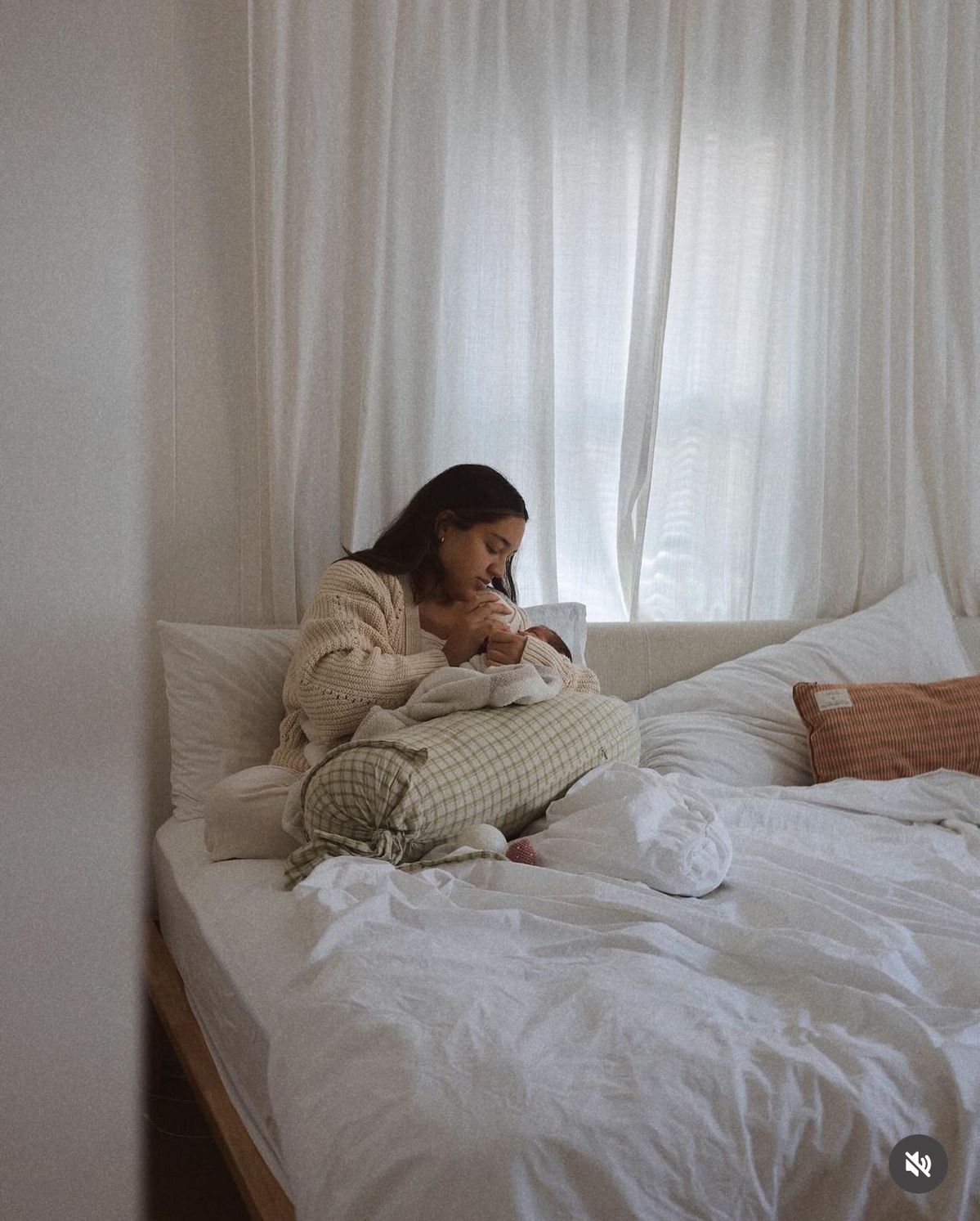 fcb660d5a46db03b6b37d0929a7934b2 (1)