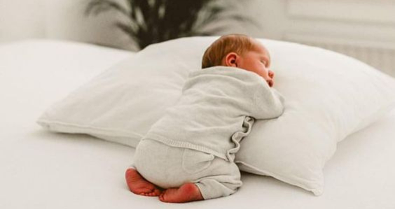 un bébé apaisé
moment-clé : la déclaration de naissance